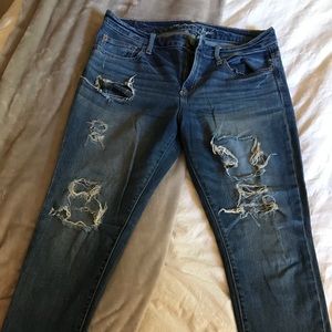 American Eagle Slouchy distressed jeans